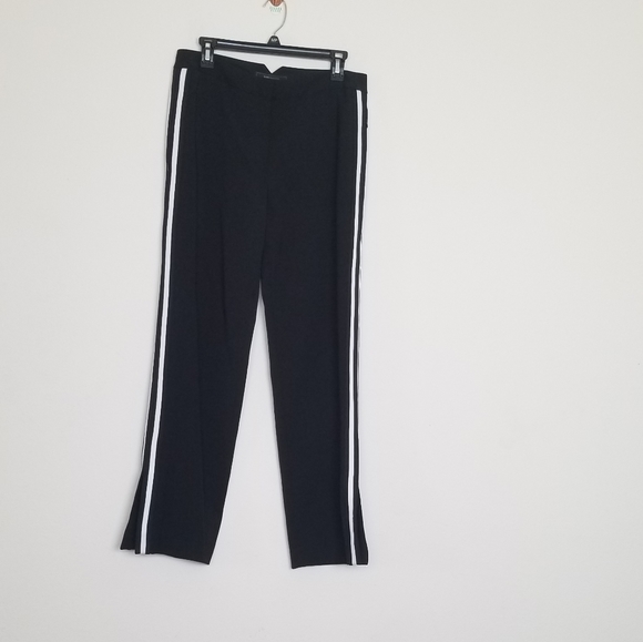 BCBG MaxAzria MEDIUM striped pants - Picture 2 of 11